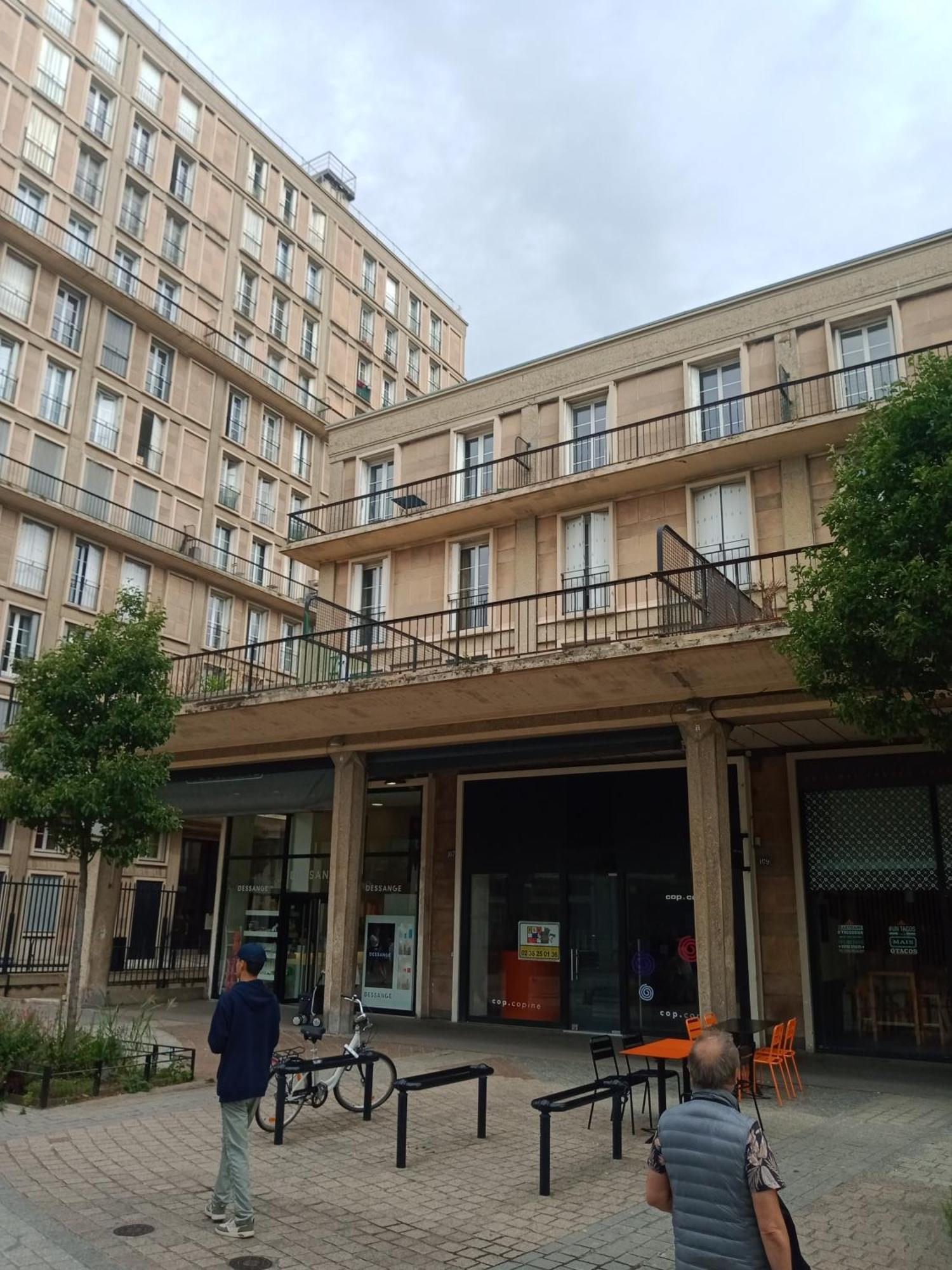Appartement Perret 105 Rue Victor Hugo, Lumineux, Plein Centre, Parking Prive Arrivee Autonome Tout A Pied Le Havre Exterior foto